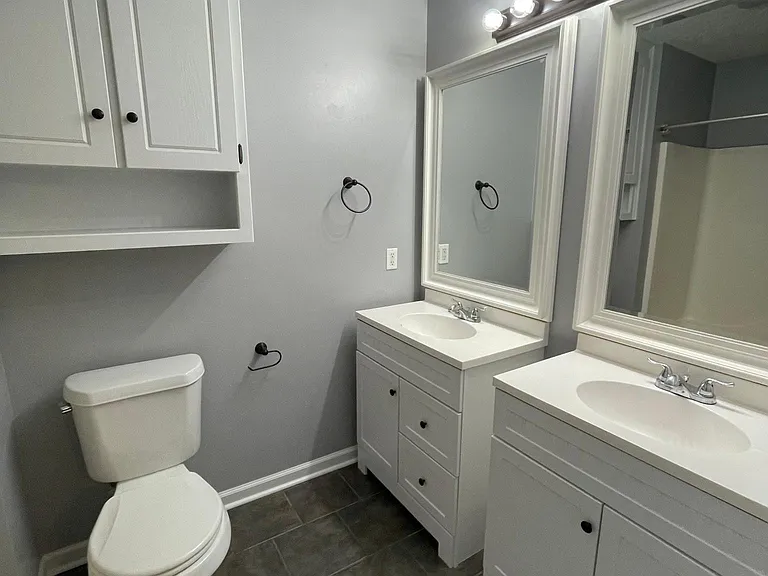 18 Stonehaven Dr — Photo 8