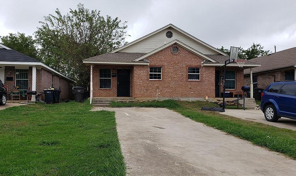1st image of 1404 E Mulkey St #1406