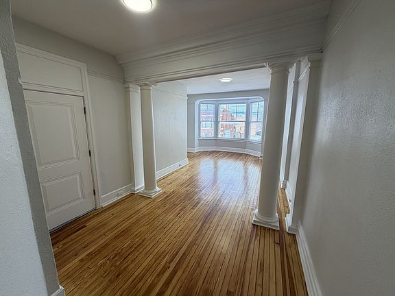 2nd image of 132 W Market St APT 3A