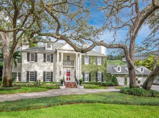 3011 W Hawthorne Rd, Tampa, FL 33611