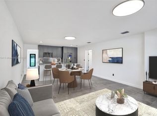 2257 NE 173rd St, North Miami Beach, FL 33160