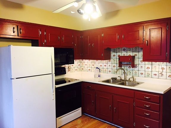 Cute kitchen!