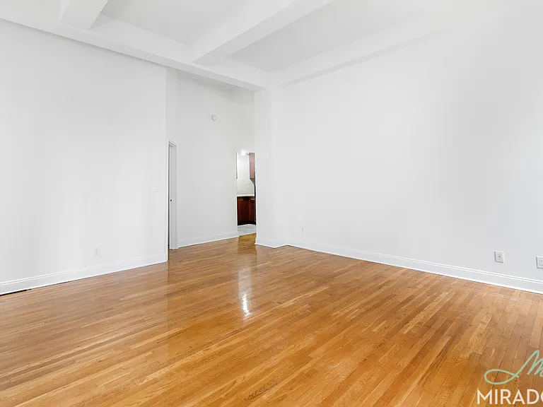 80 Madison Ave #6E — Photo 2