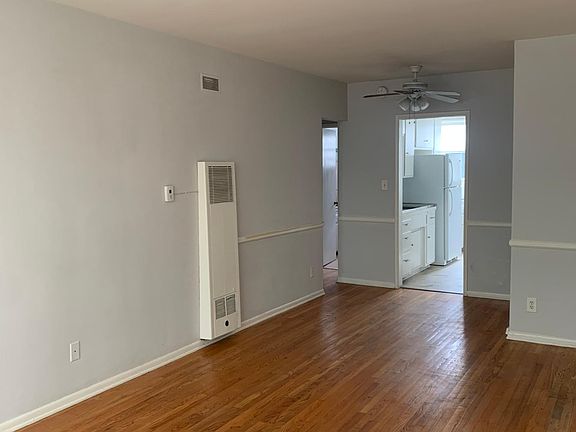 3rd image of 12108 Hoffman St APT 1