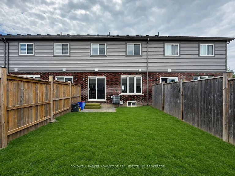 218 Heron St — Photo 19