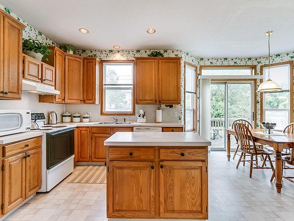 5th image of 6730 Crystal Downes Dr SE