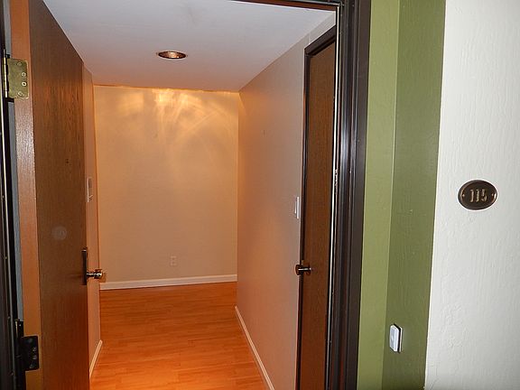 2nd image of 58 El Camino Real #2