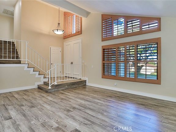 4th image of 23630 Alada Dr