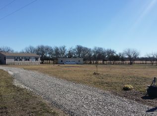 11716 Eastline Rd, Trenton, TX 75490