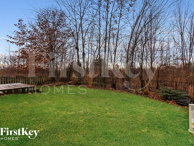 3962 Snowcreek Dr — Photo 14