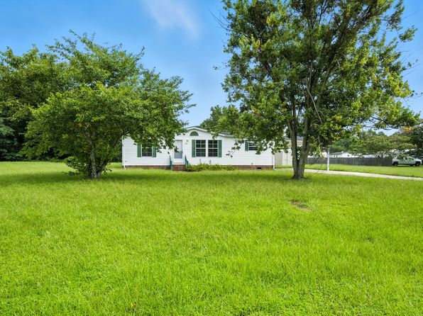 102 Clay Ct