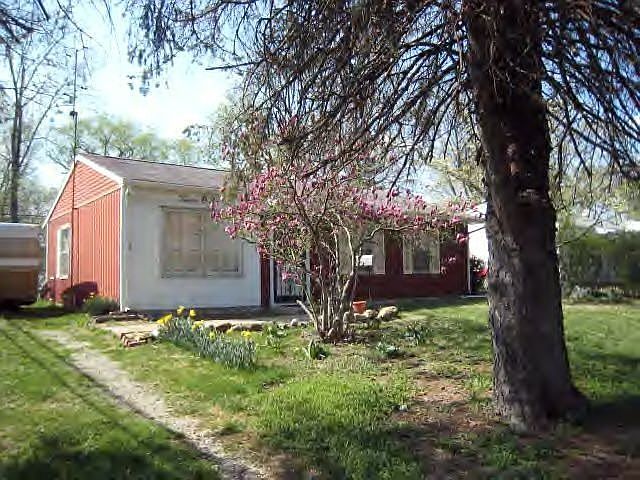 2nd image of 1206 Giddings St
