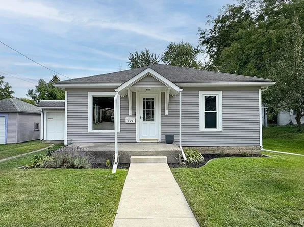 109 W Felicity St, Angola, IN 46703