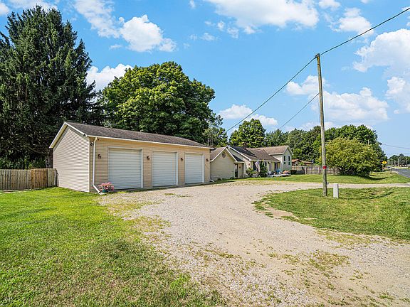 3rd image of 67713 County Road 380