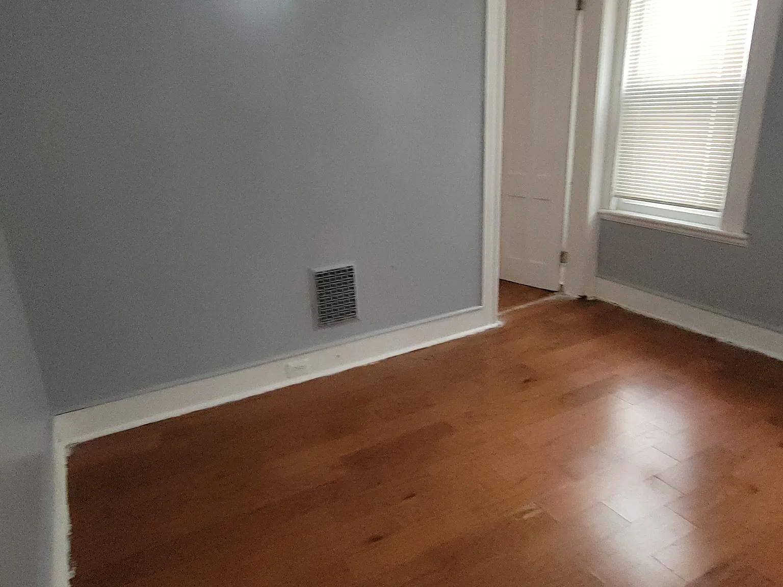 220 Cottage St — Photo 4