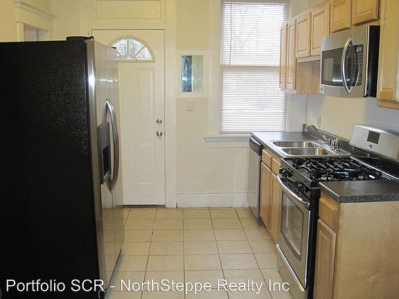 2nd image of 254 King Ave