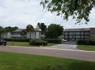 6100 12th St S APT 116, Saint Petersburg, FL 33705