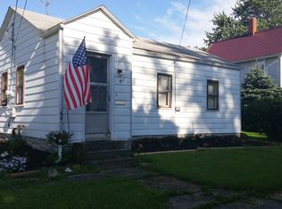 50 Walnut St, New London, OH 44851