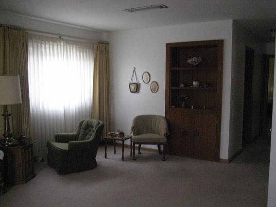 5th image of 11300 W North Ave #11302
