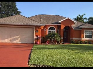 2310 SE Calcutta Cir, Port Saint Lucie, FL 34952