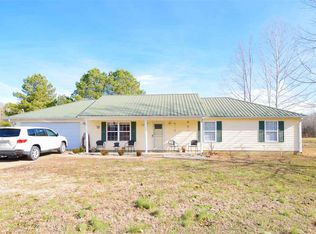 329 Saint Rd, Beech Bluff, TN 38313