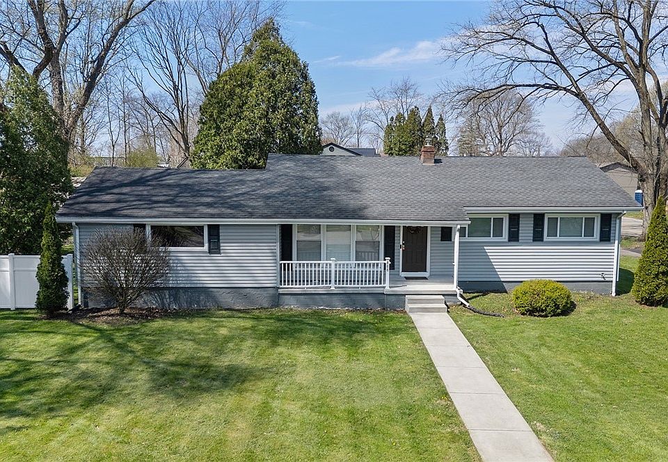 1st image of 888 Orchard Ave