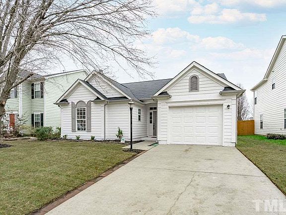 2nd image of 309 Stone Hedge Ct
