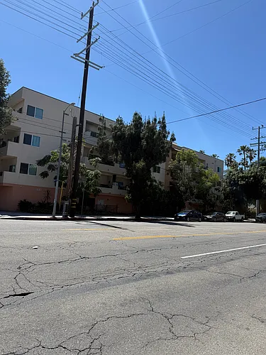21514 Saticoy St #403 Photo 1