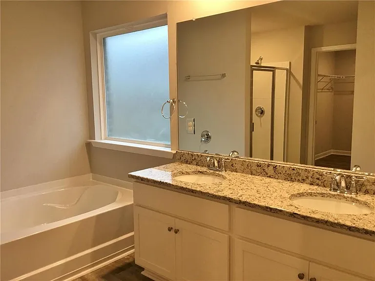 10551 Brodick Loop — Photo 8