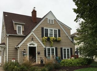 1740 S Grandview Ave, Dubuque, IA 52003
