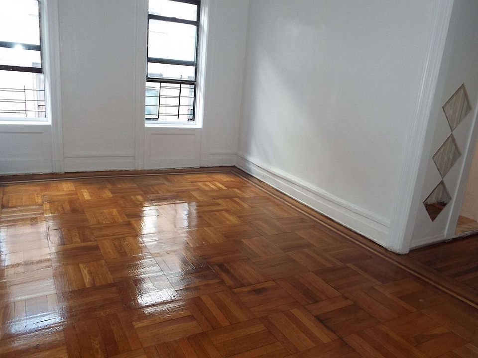 1st image of 2600 Creston Ave APT 4H
