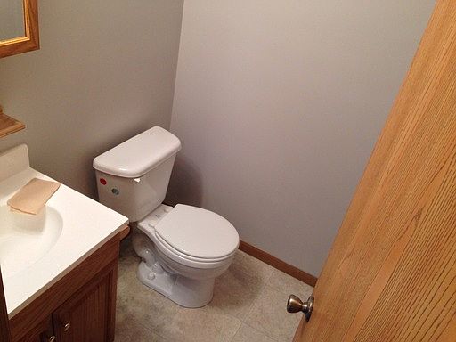 4th image of 3334 Bluhm Ct