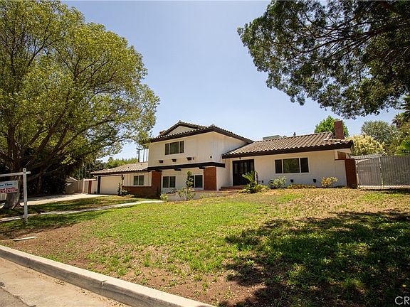 4th image of 2350 Shadow Hill Dr
