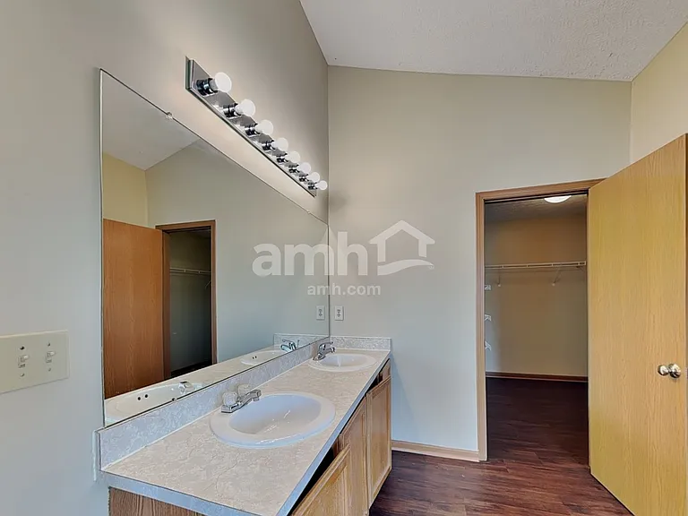 161 Patterson St — Photo 13