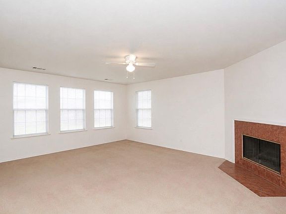 4th image of 326 Remington Ridge Dr