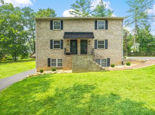 2705 Hodge Rd APT A, Knoxville, TN 37931