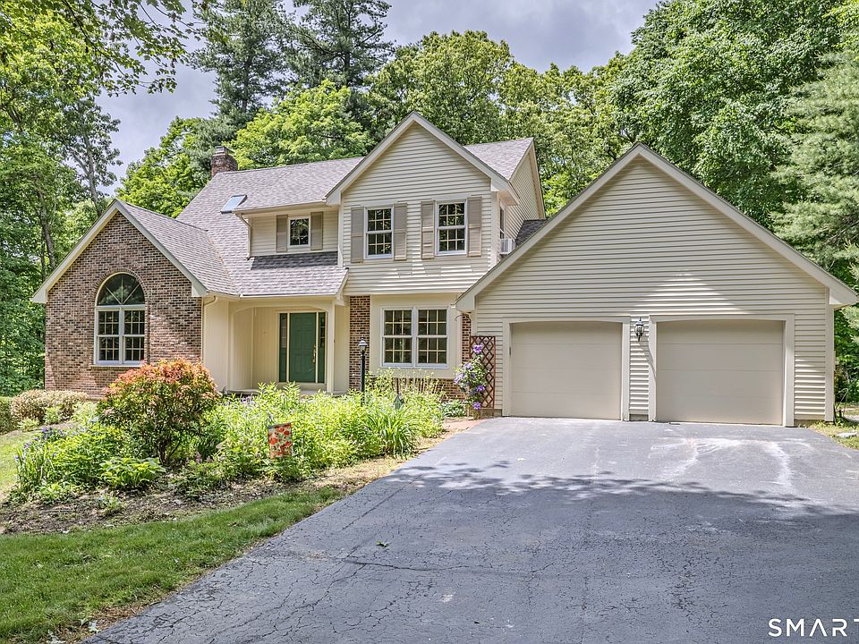 1st image of 15 Jacobs Hill Road
