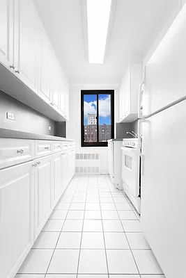 Rented by Olnick Organization | media 4