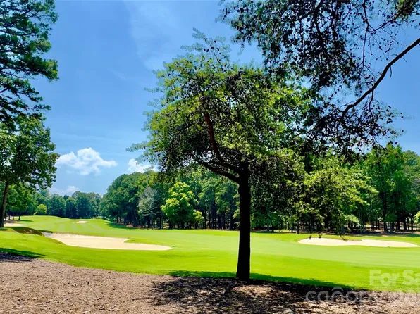 206 Porters Gln, New London, NC 28127