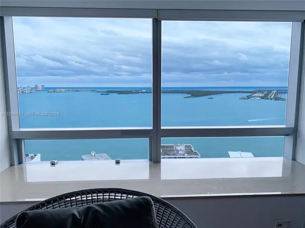 1435 Brickell Ave, Miami, FL