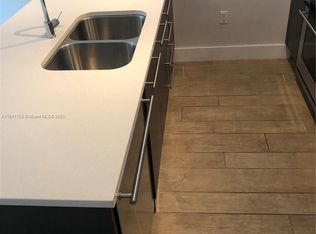 500 Brickell Ave APT 2408, Miami, FL 33131