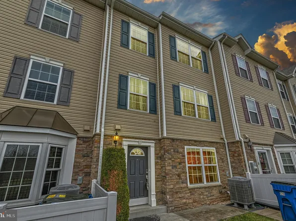 1822 Cassandra Dr Unit 120, Eldersburg, MD 21784