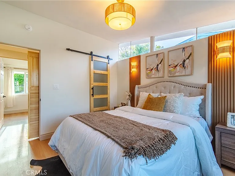 236 Mission Dr — Photo 31
