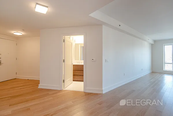 Rented by (Legacy) Elegran | media 13