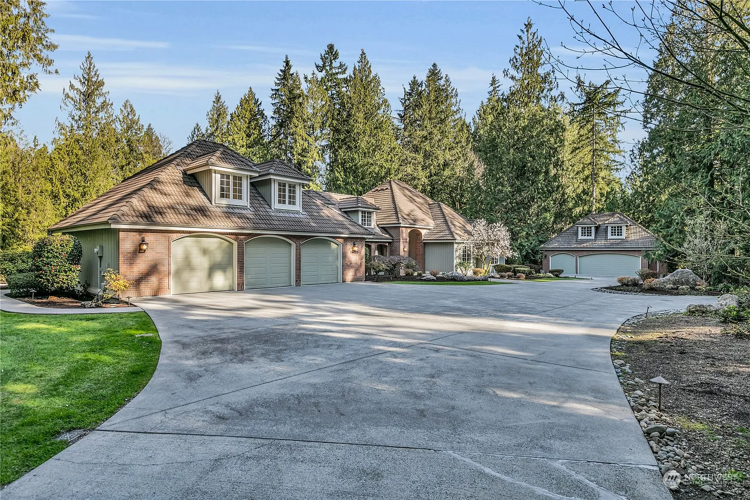 16428 Mink Road NE photo 1