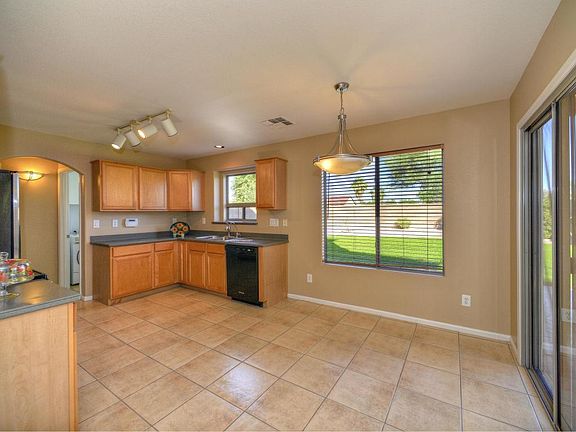 4th image of 42676 W Anne Ln