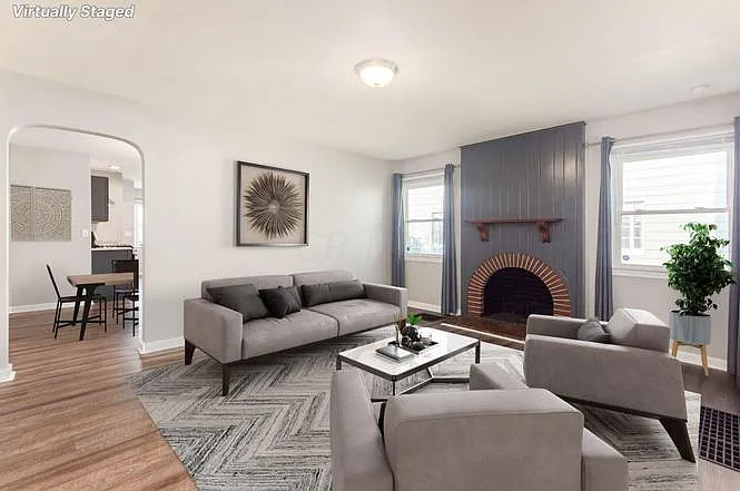 1811 Bide A Wee Park Ave