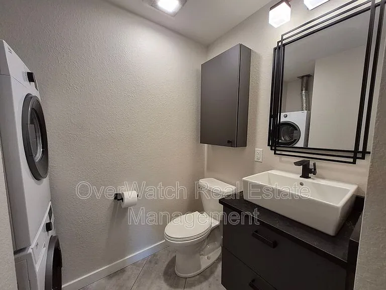 1300 W 7th Ave #408 — Photo 8