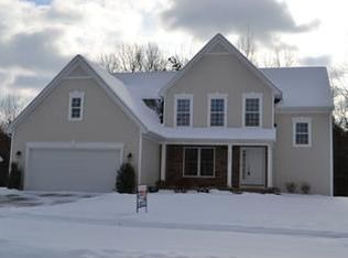 5605 Plumtree Ln, Midland, MI 48642