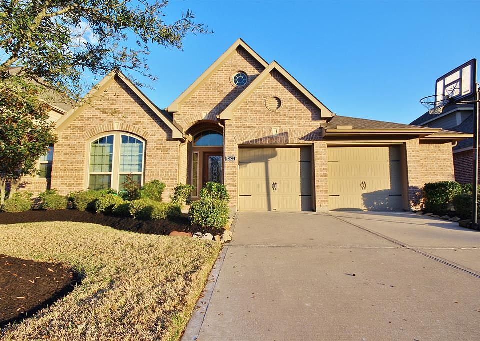1st image of 10526 Kingston Creek Ln